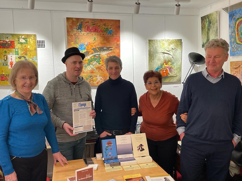 Les auteurs présents pour le lancement de la revue le 18 février 2023 à la librairie Pippa (Paris 5e) : (de gauche à droite) Gabrielle de Conti, Jean-Michel Léglise, Karim Alami, Mona Gamal El Dine et Christophe Eloy.